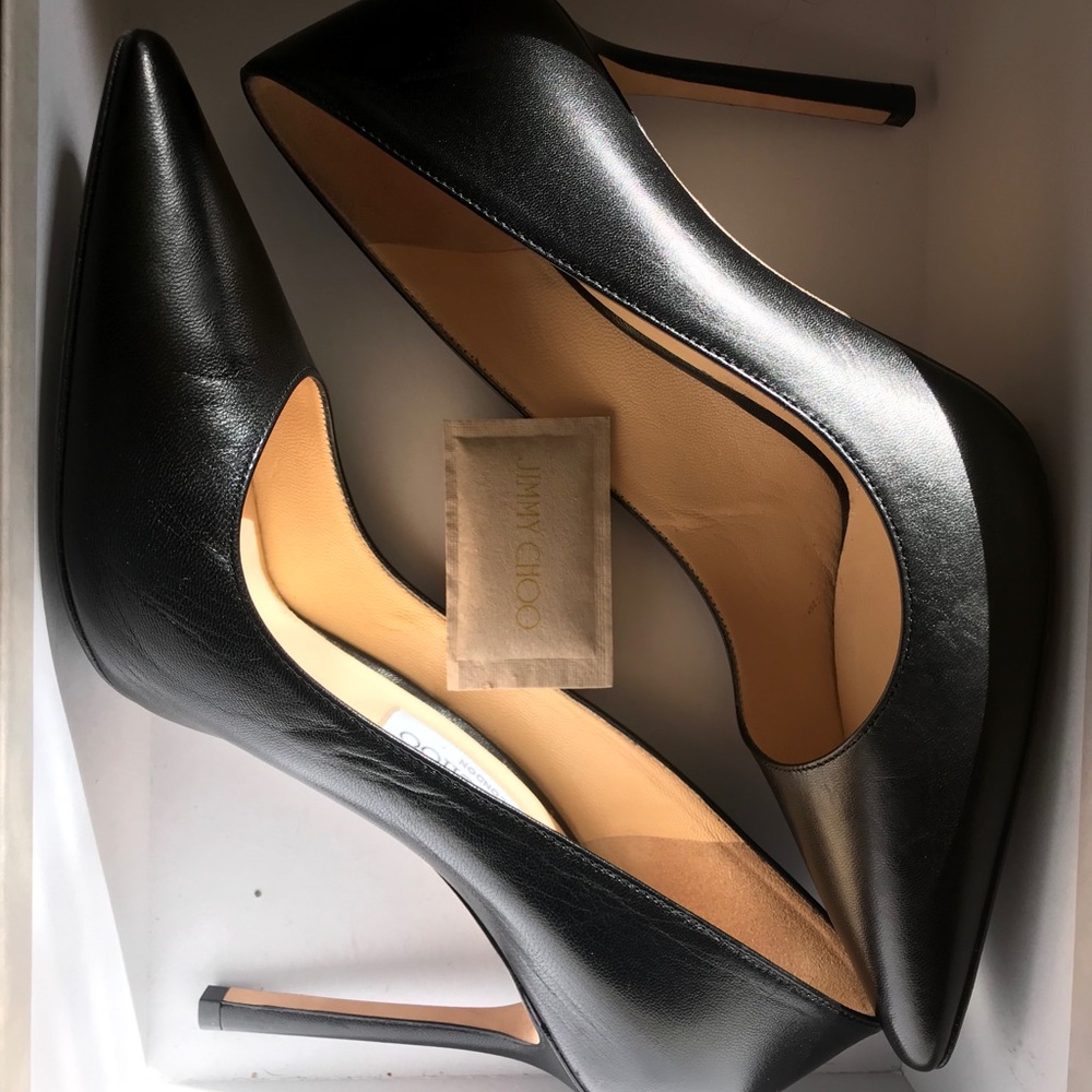 Jimmy Choo Romy Pump